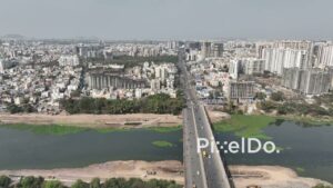 PD0554 - Aerial View of the Kharadi-Mundhwa Bridge over the Mula-Mutha River in Pune