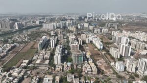 PD0563 - Urban Sprawl and Real Estate Growth in a Modern City