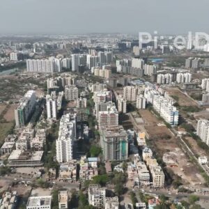 PD0563 - Urban Sprawl and Real Estate Growth in a Modern City