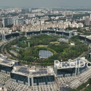 PD0632 - Modern Planned Community: An Aerial of Pune's Magarpatta City