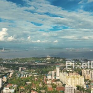 PD0071 - Panoramic Aerial View of the Mumbai Skyline with the Atal Setu Bridge