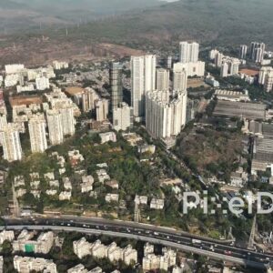 PD0124 - Aerial View of Mumbai's Sprawling Suburban Cityscape and Highway