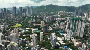 PD0105 - Mumbai's Mulund Suburb Bordering the Green Yogi Hills