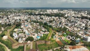 PD0160 - Aerial View of the Historic Devanahalli Fort near Bangalore