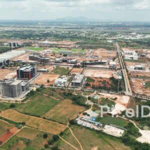 PD0135 - Aerial View of a Large-Scale Urban Development Project Under Construction in India