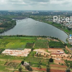PD0187 - Aerial View of Doddajala Lake Surrounded by Farmland near Bengaluru