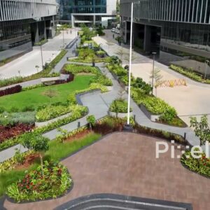 PD0196 - Aerial View of a Landscaped Green Plaza in a Modern Corporate Campus