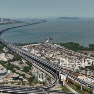 PD0342 - Sweeping Aerial View of the Atal Setu Sea Link in Mumbai