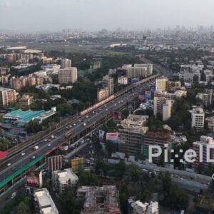 PD0473 - Expansive Aerial Flight Over a Metropolis Towards an Airport