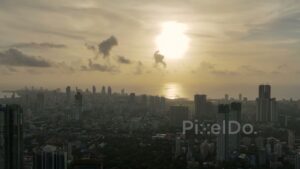PD0530 - Vibrant Twilight Afterglow Over the Mumbai Cityscape