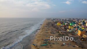 PD0924 - Aerial View of a Vibrant Coastal Fishing Community