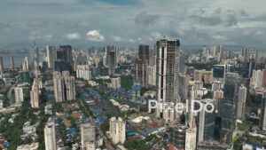 PD0988 - Dynamic Drone Push into Mumbai's Worli Skyline