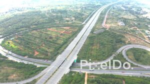PD1275 - Aerial Wide View of Long Expressway Stretch and Interchange